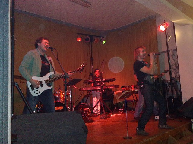 img00004.jpg
