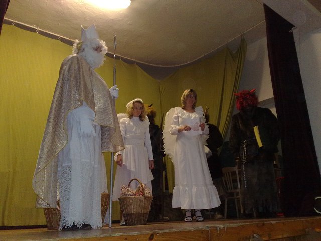 img00004.jpg