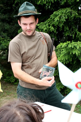 img00104.jpg