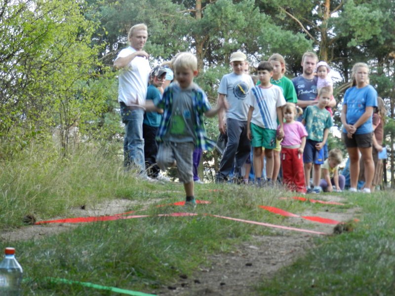 img00100.jpg