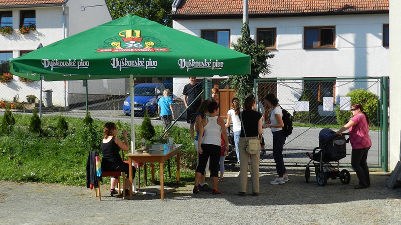 img00107.jpg