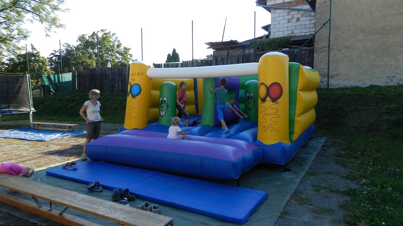 img00108.jpg