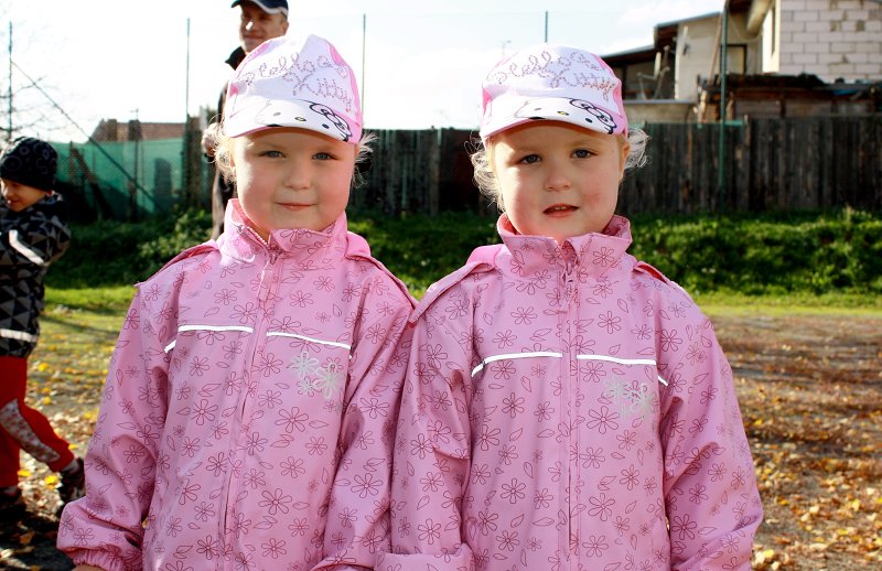 img00017.jpg