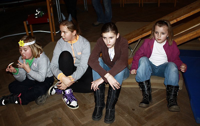 img00077.jpg