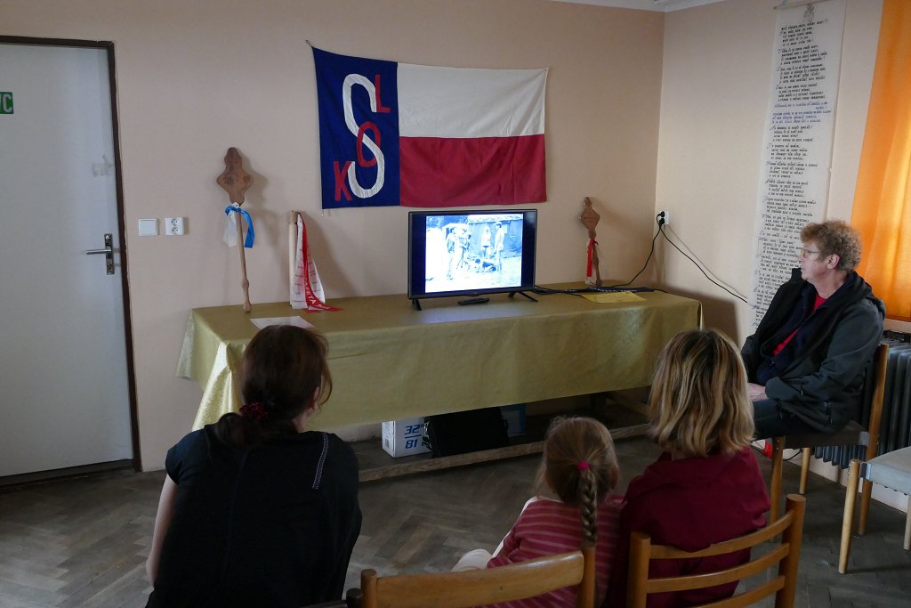 img00003.jpg