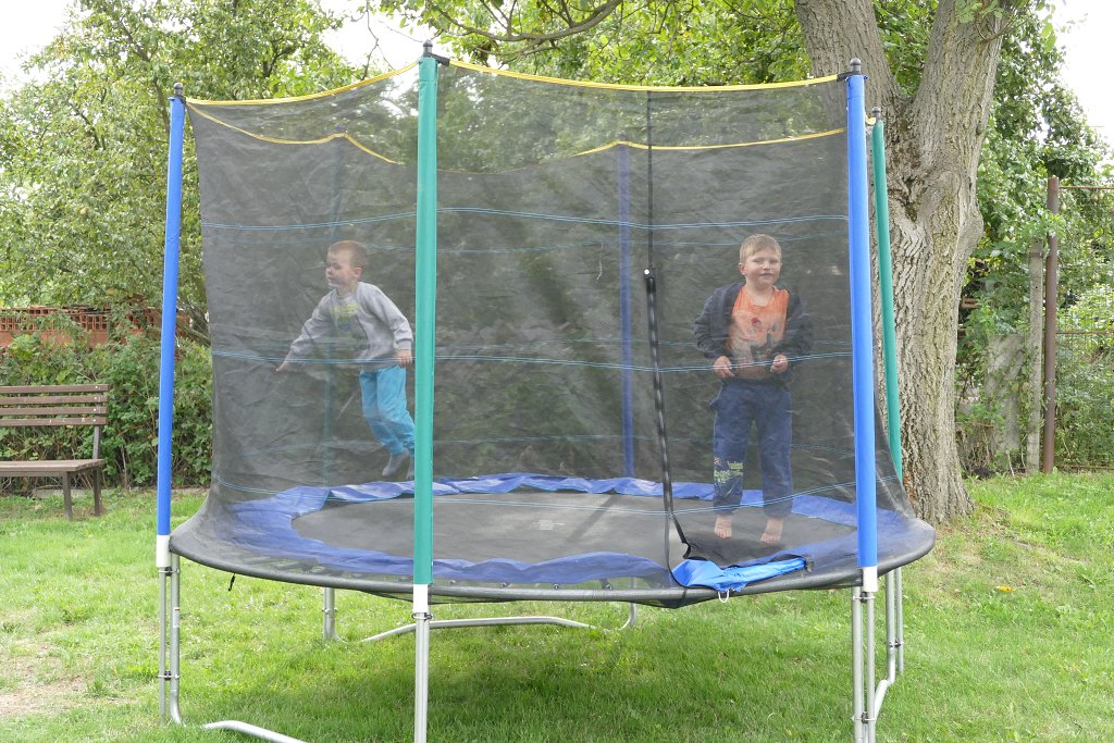 img00006.jpg