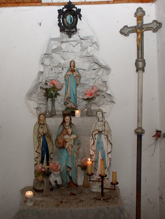 img00121.jpg