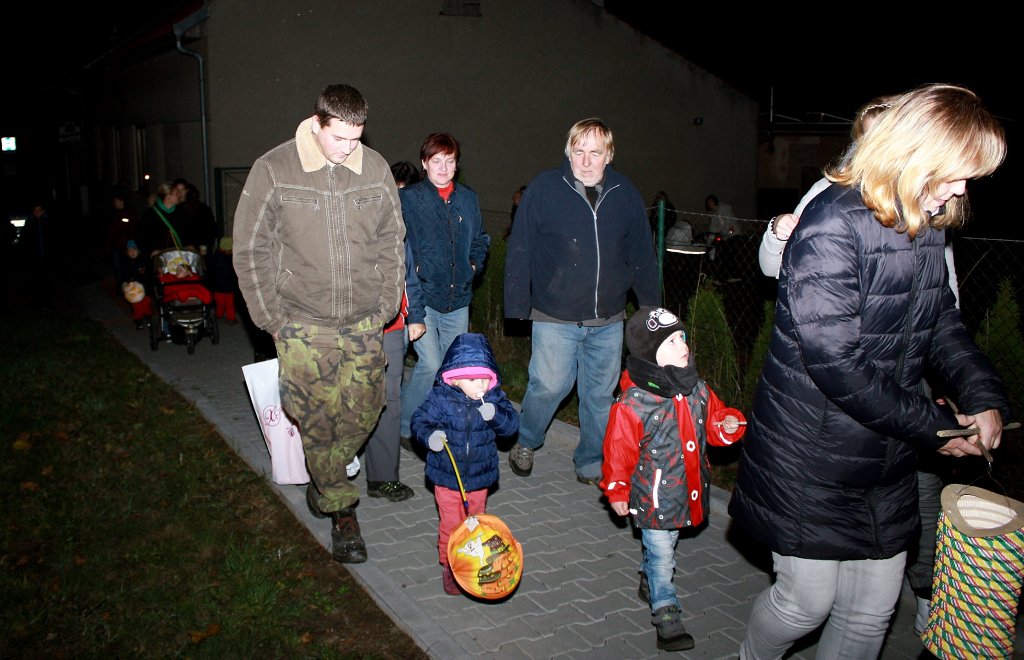 img00037.jpg