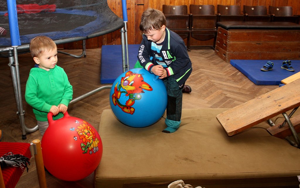 img00023.jpg