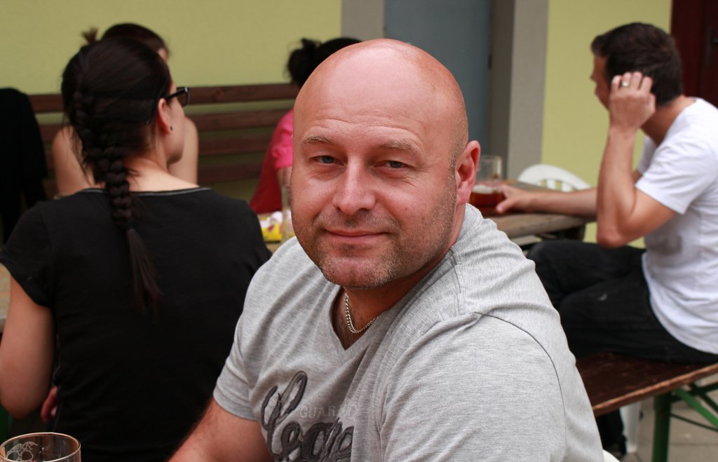 img00014.jpg