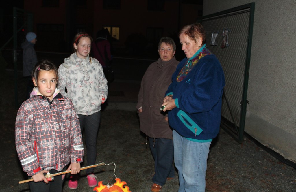 img00012.jpg