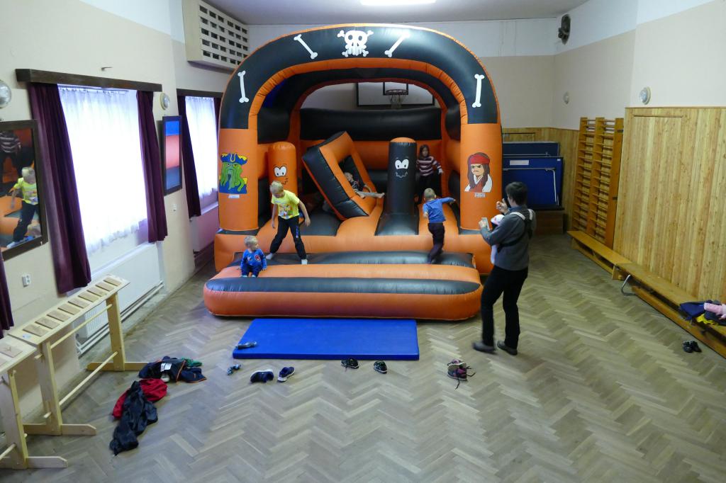 img00001.jpg