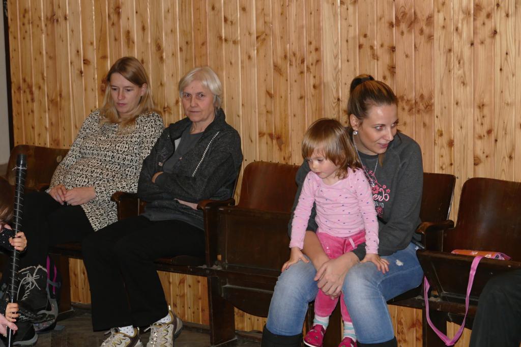 img00004.jpg