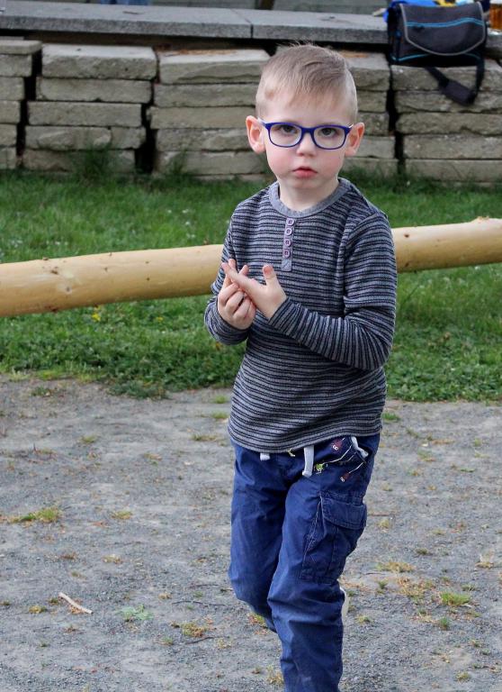 img00009.jpg
