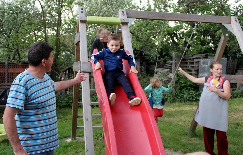 img00020.jpg