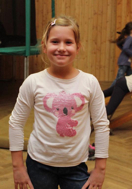 img00017.jpg