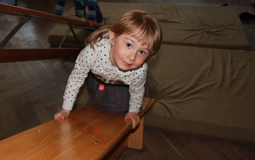 img00033.jpg