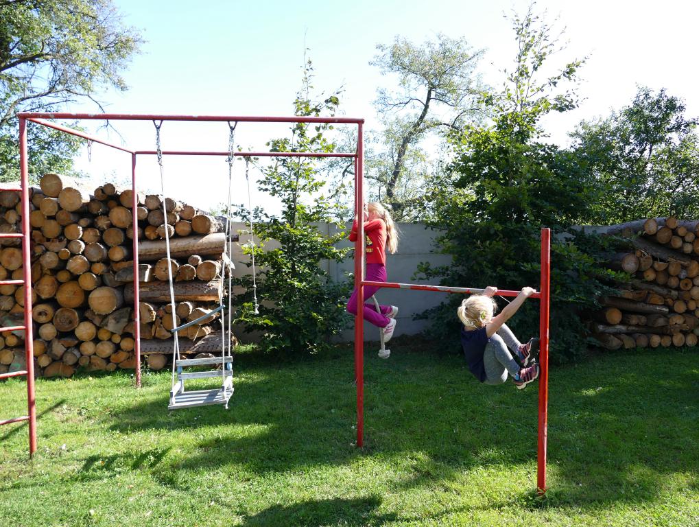 img00009.jpg