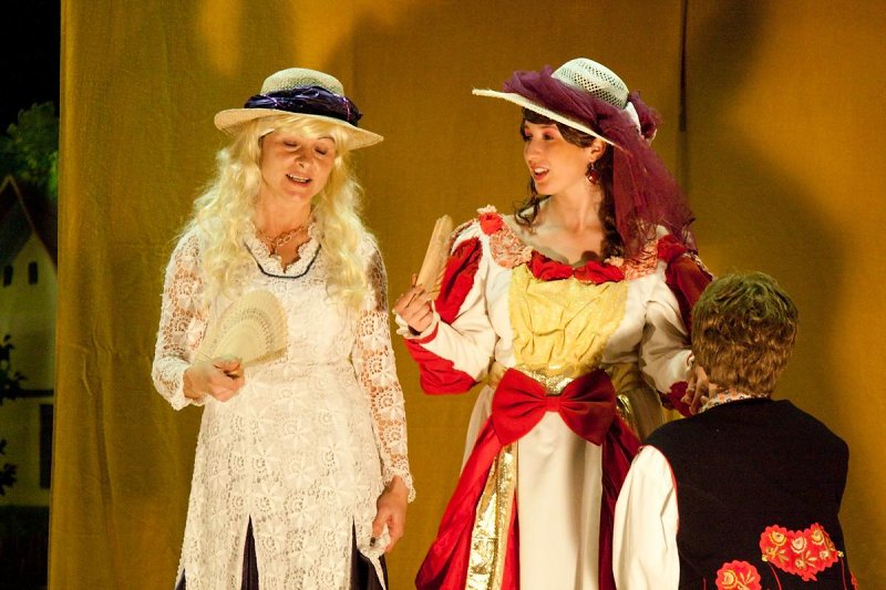 img00011.jpg