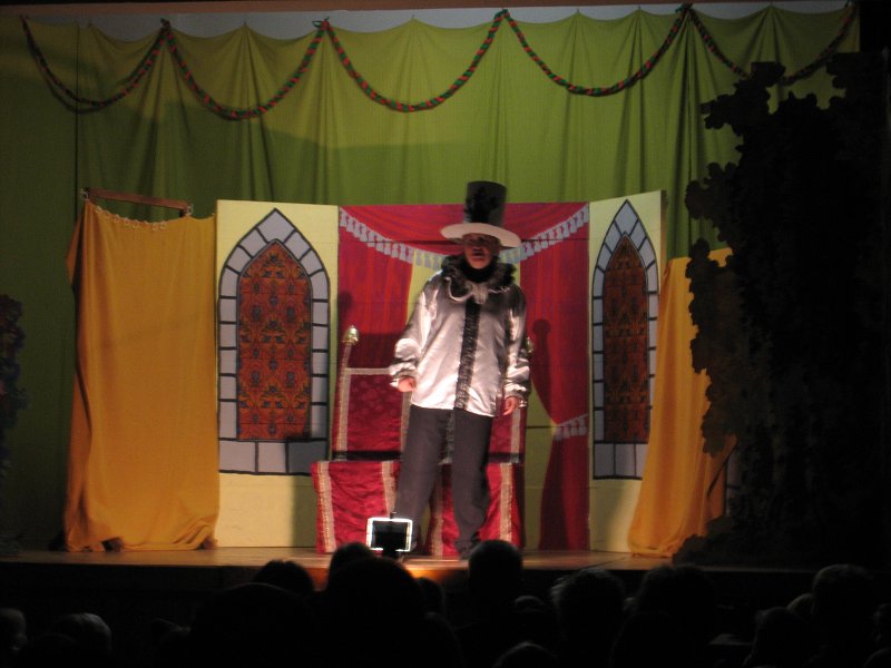 img00018.jpg