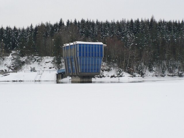 img00004.jpg