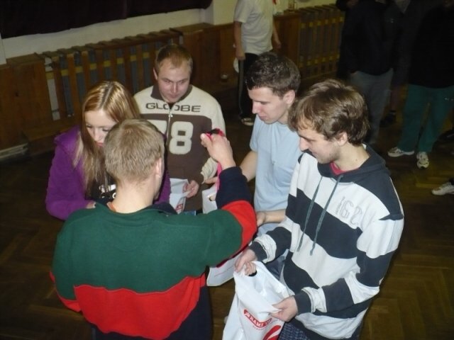 img00064.jpg