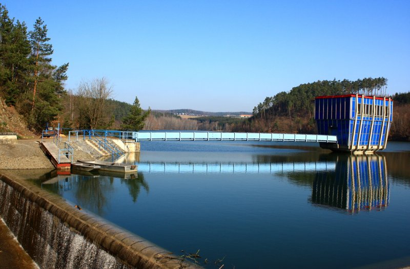 img00020.jpg