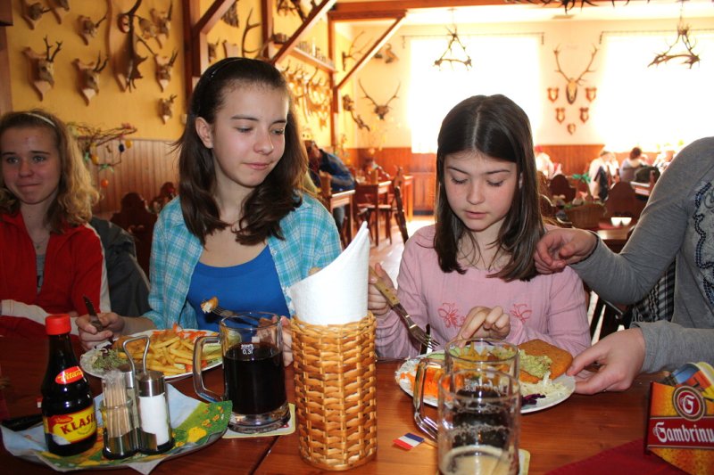 img00104.jpg