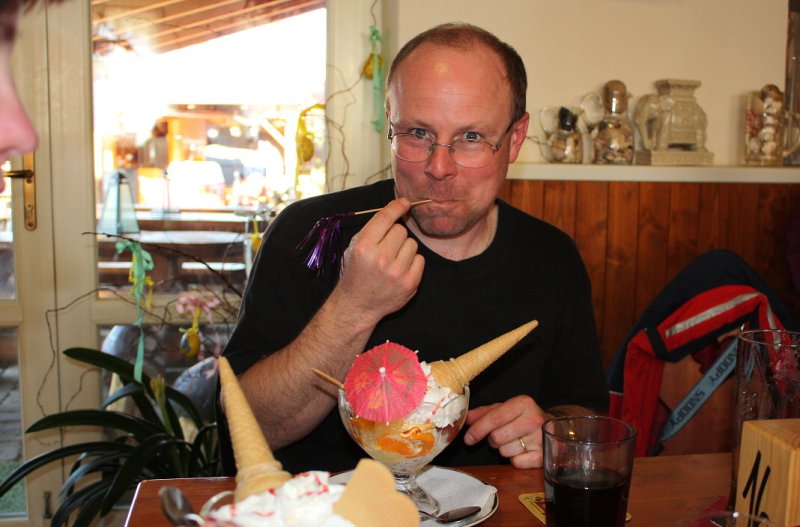 img00112.jpg