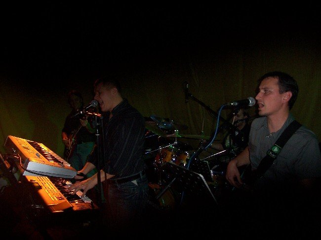 img00004.jpg