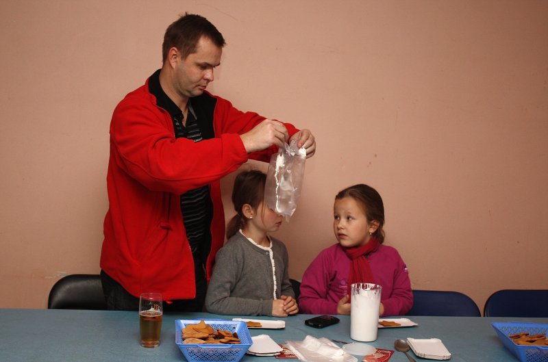 img00007.jpg
