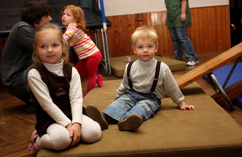 img00027.jpg