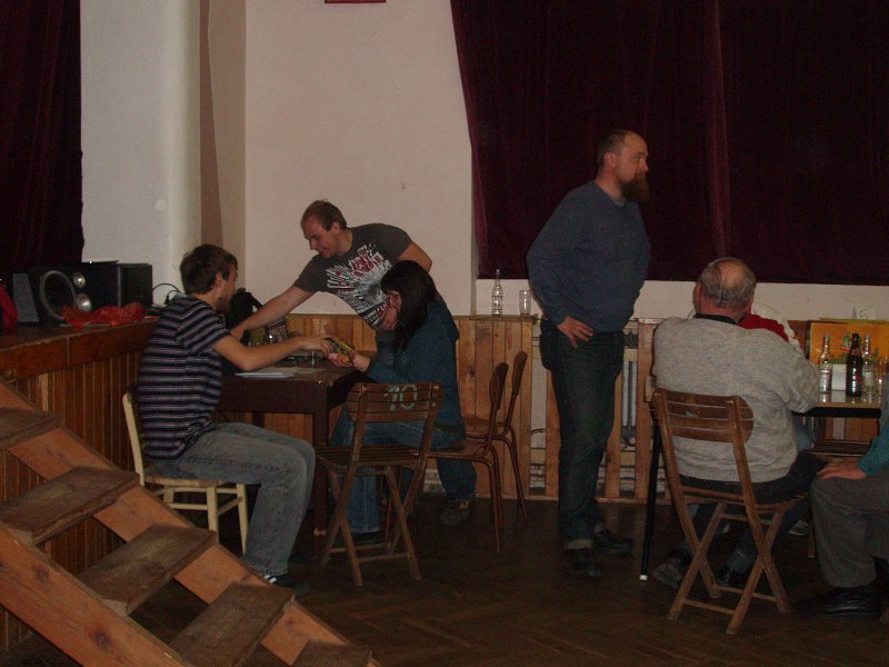 img00107.jpg
