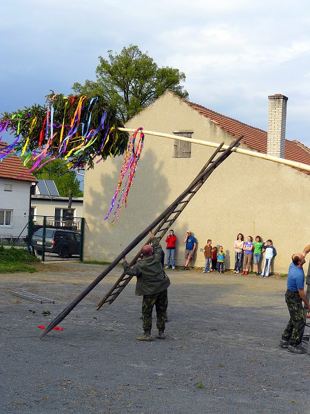 img00027.jpg