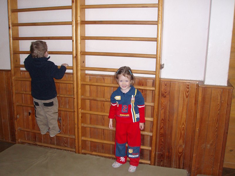 img00015.jpg
