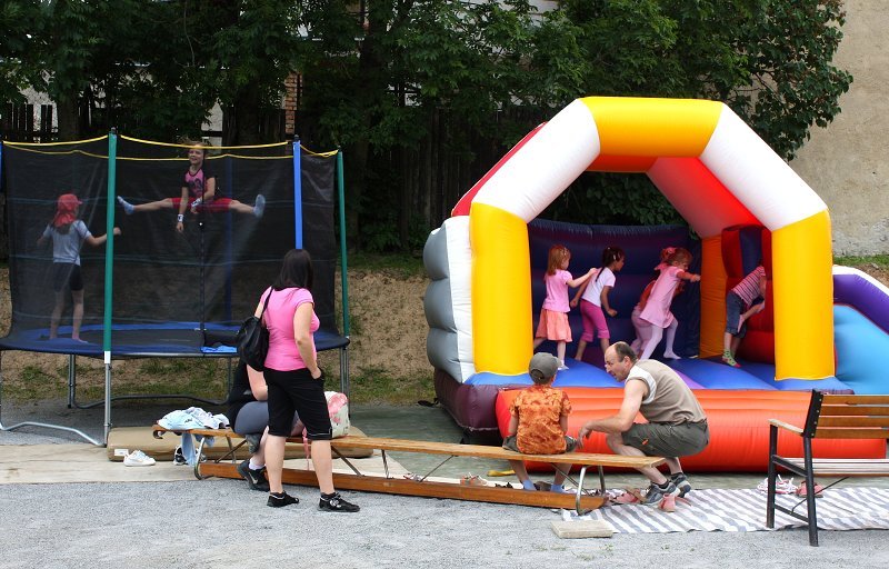 img00003.jpg